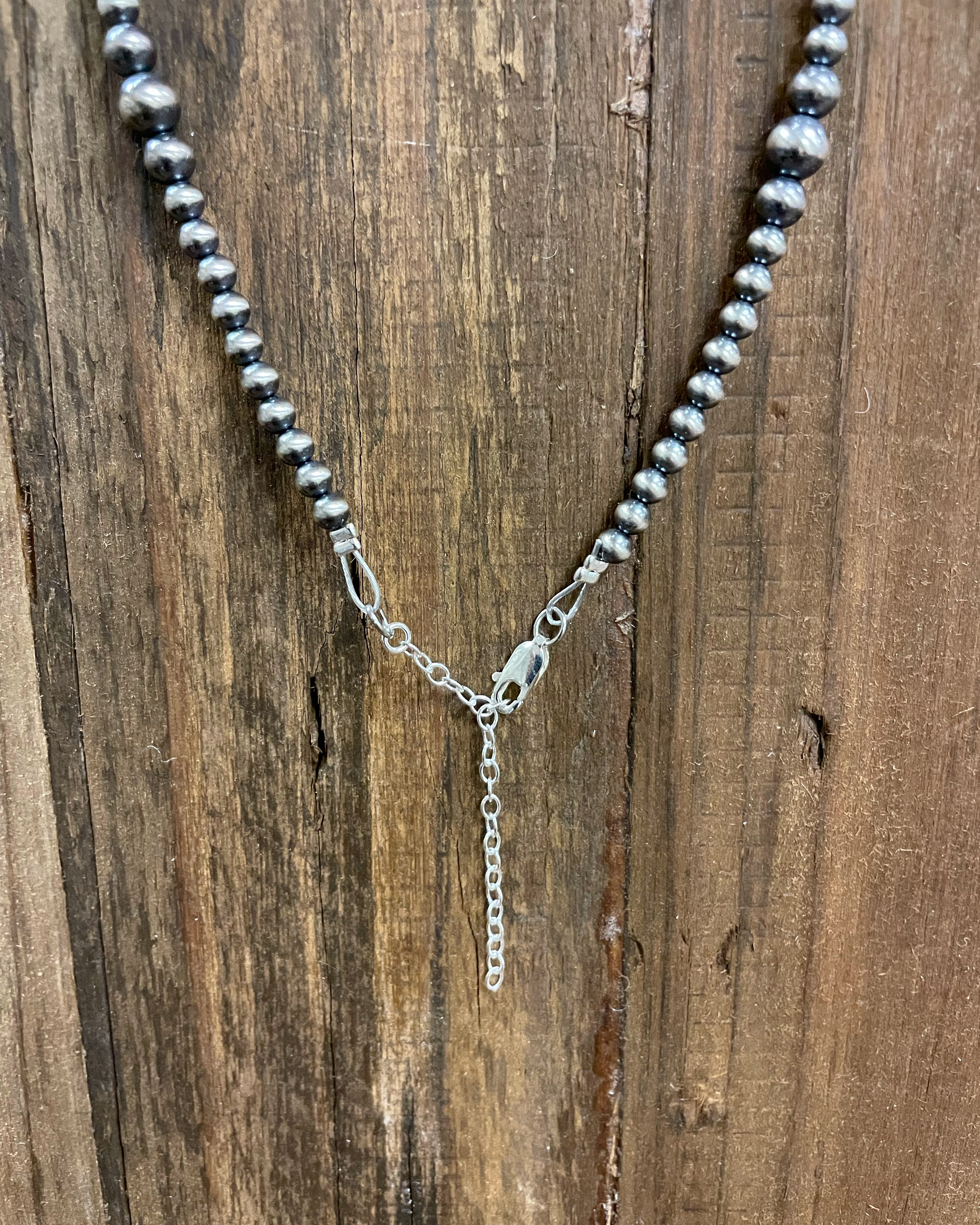 22” Graduated Navajo Pearl Necklace